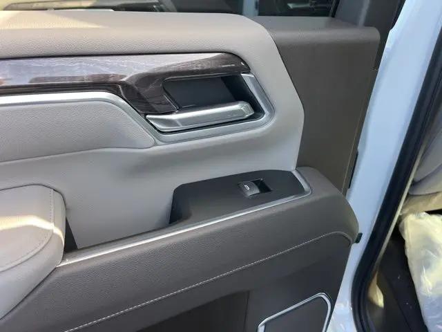 2026 Chevrolet Silverado 2500HD Crew Cab, Standard Bed, LTZ, 4WD