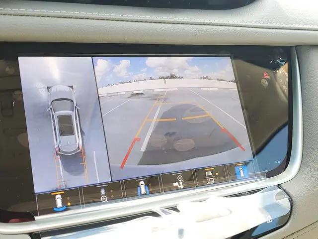 2026 Cadillac XT5 Premium Luxury FWD