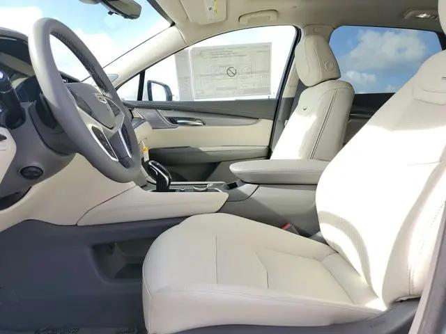 2026 Cadillac XT5 Premium Luxury FWD