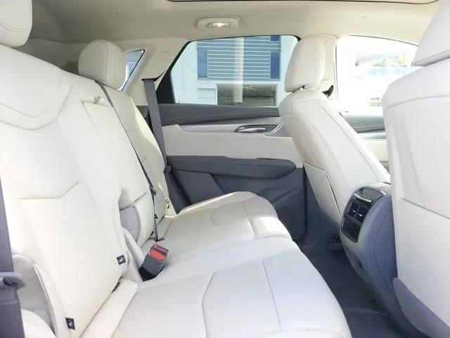 2026 Cadillac XT5 Premium Luxury FWD
