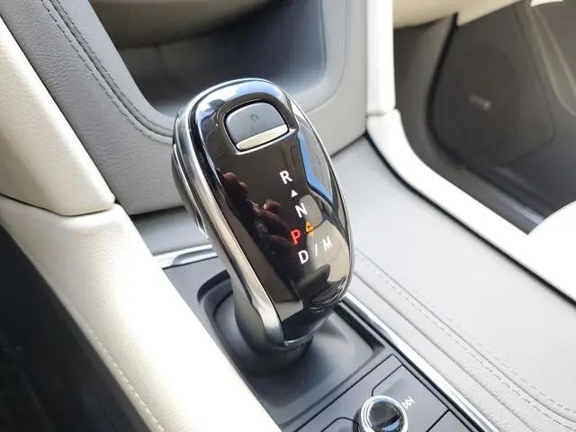 2026 Cadillac XT5 Premium Luxury FWD