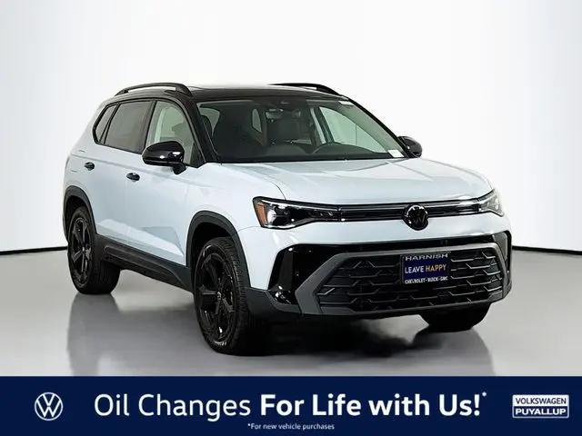 2026 Volkswagen Taos SE Black for sale in Puyallup, WA