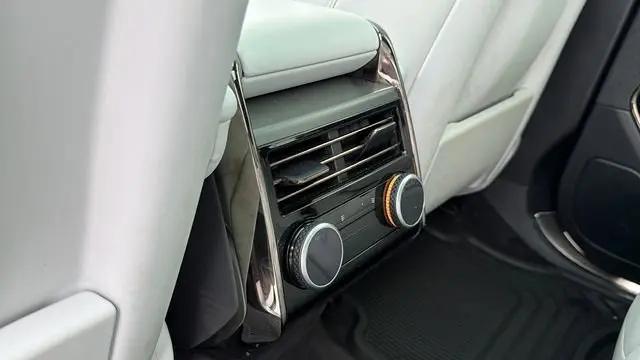 2025 Land Rover Range Rover Sport P360 SE