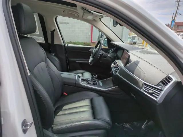 2022 BMW X7 xDrive40i
