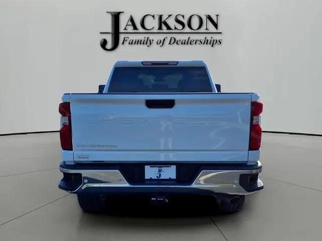 2026 Chevrolet Silverado 2500HD Crew Cab, Standard Bed, WT, 4WD