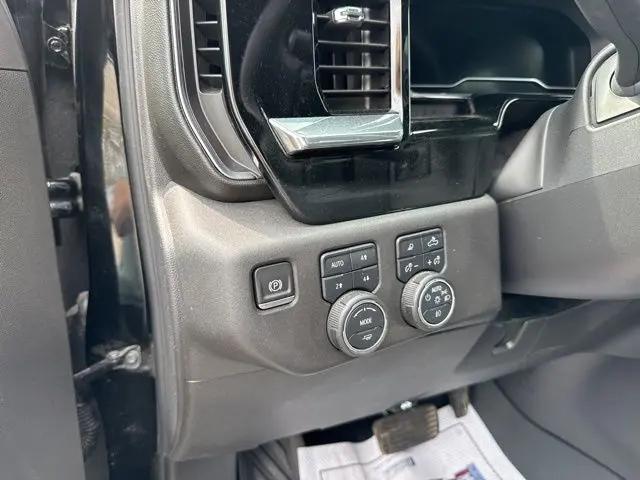 2025 Chevrolet Silverado 1500 4WD Crew Cab Short Bed LT Trail Boss