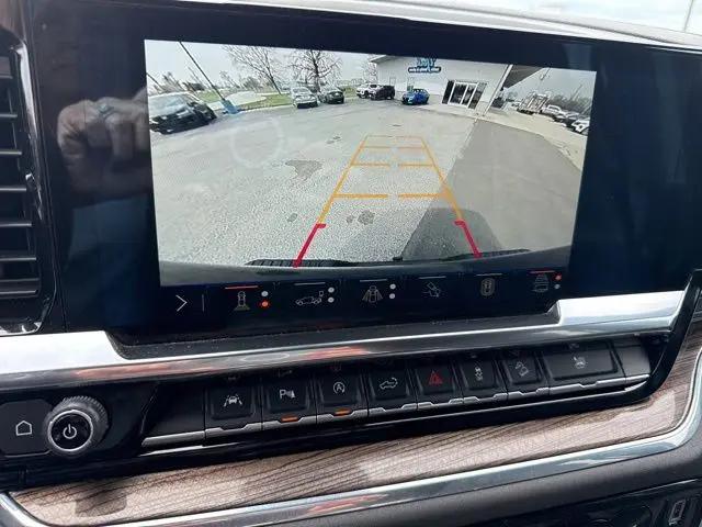 2025 Chevrolet Silverado 1500 4WD Crew Cab Short Bed LT Trail Boss