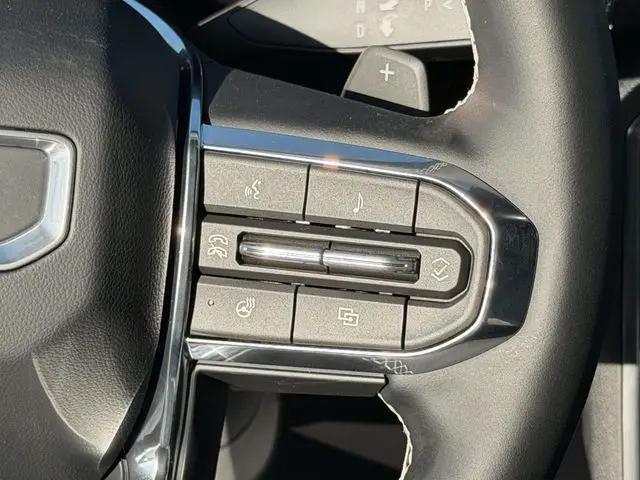 2026 GMC Acadia Denali FWD