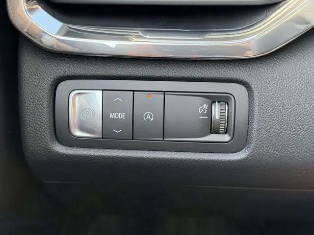 2026 GMC Acadia Denali FWD