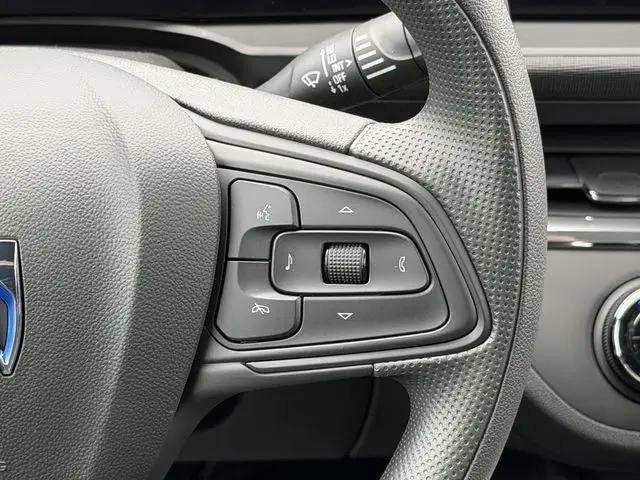2026 Buick NV Preferred FWD