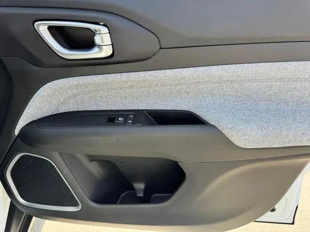2022 Jeep Compass Latitude Lux 4x4