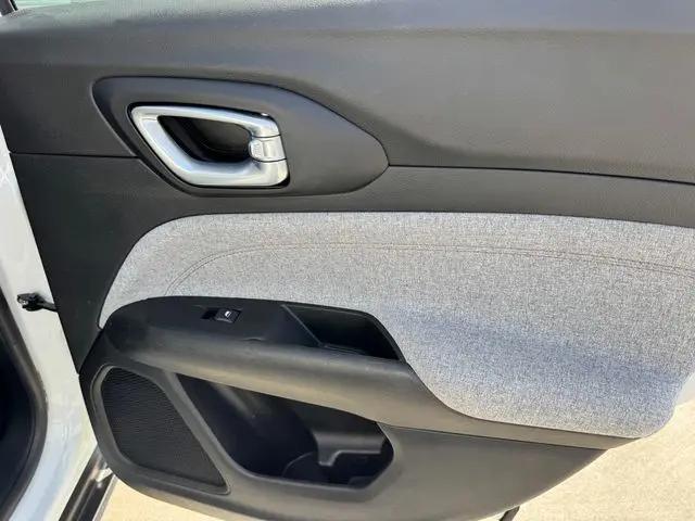 2022 Jeep Compass Latitude Lux 4x4