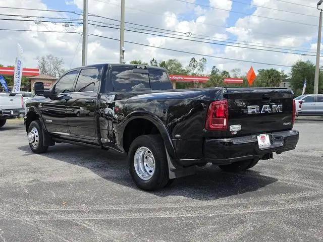 2025 Ram 3500 Limited Longhorn Crew Cab 4x4 8' Box