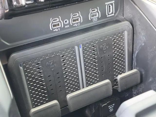 2025 Ram 3500 Limited Longhorn Crew Cab 4x4 8' Box