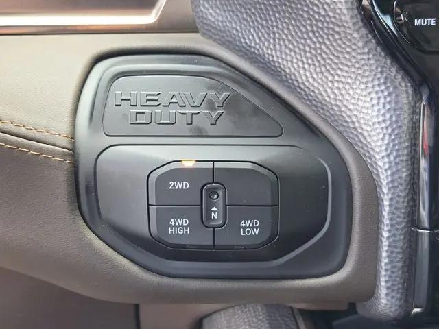 2025 Ram 3500 Limited Longhorn Crew Cab 4x4 8' Box