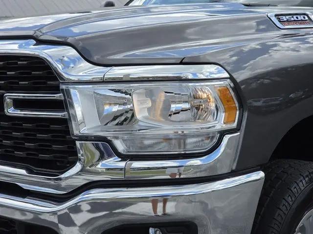 2024 Ram 3500 Big Horn Crew Cab 4x4 8' Box