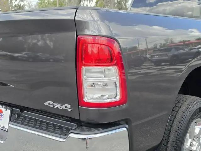 2024 Ram 3500 Big Horn Crew Cab 4x4 8' Box
