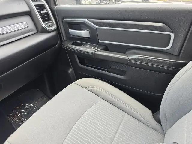 2024 Ram 3500 Big Horn Crew Cab 4x4 8' Box