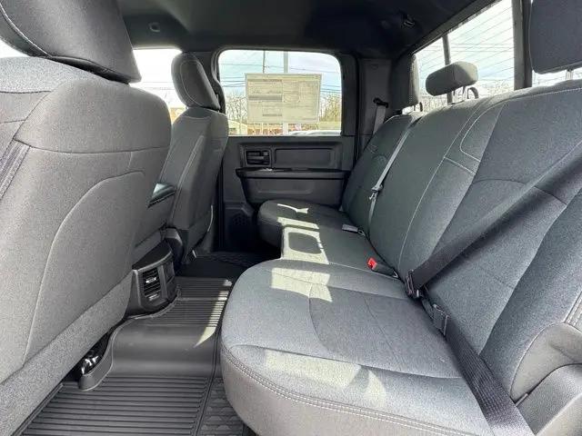 2026 Ram 2500 Black Express Crew Cab 4x4 8" Box