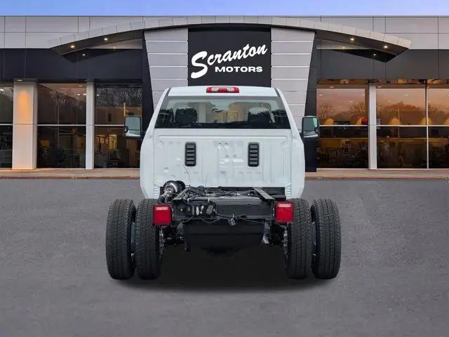 2026 GMC Sierra 3500HD Pro