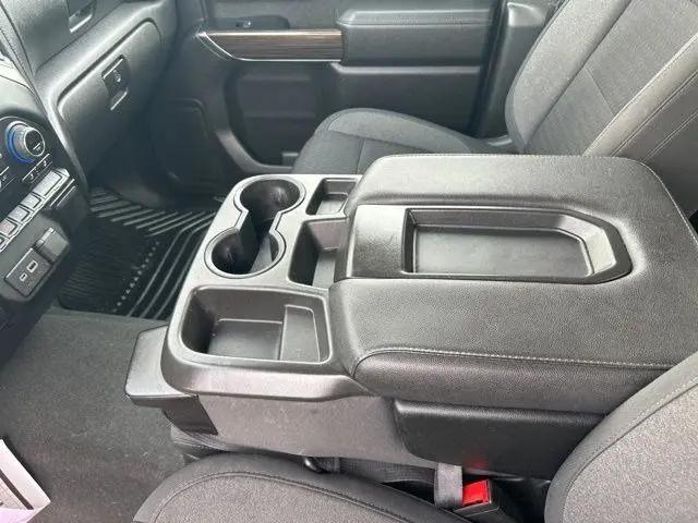 2022 Chevrolet Silverado 1500 4WD Crew Cab Short Bed LT with 2FL
