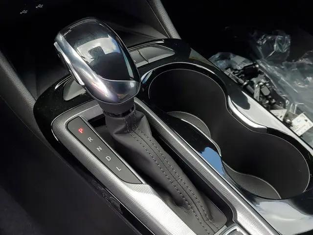 2026 Buick NV Sport Touring FWD