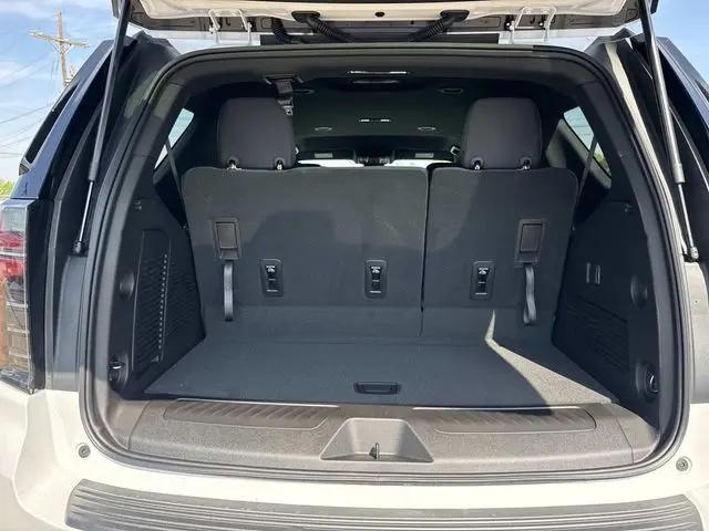 2026 Chevrolet Tahoe 4WD LS