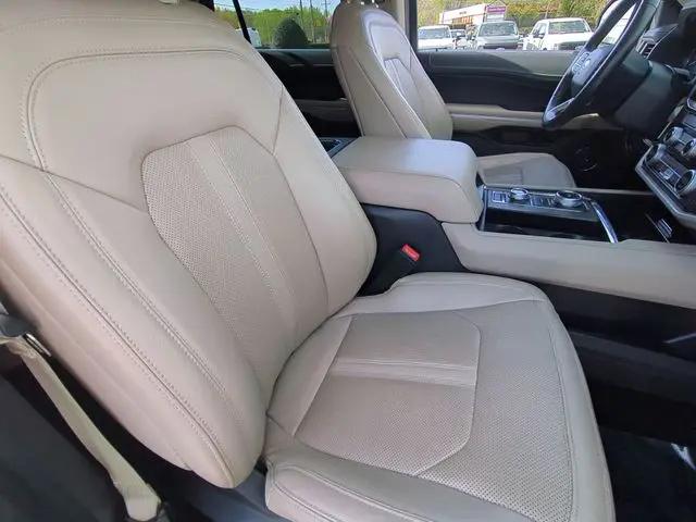 2023 Ford Expedition Limited MAX