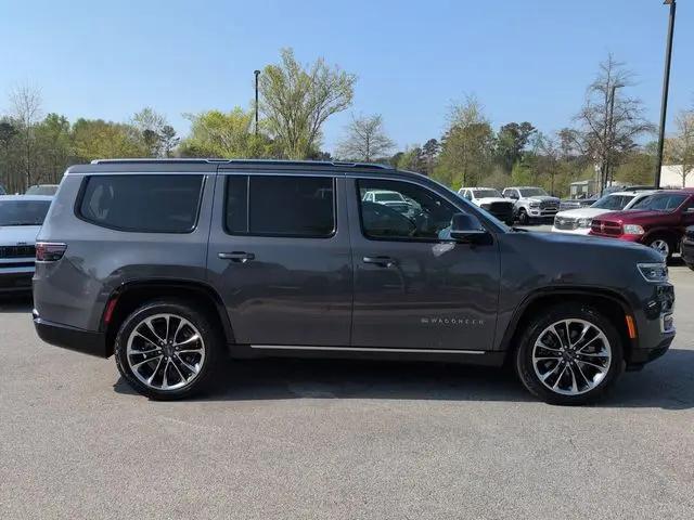 2022 Jeep Wagoneer Series III 4x4