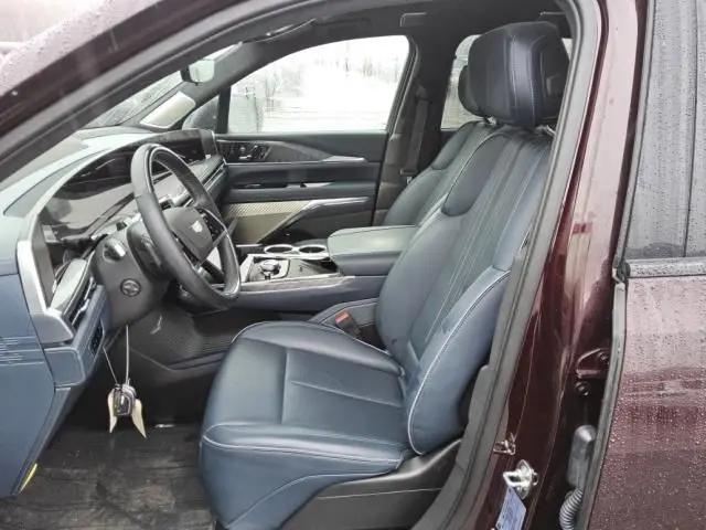 2025 Cadillac Escalade Luxury 2 AWD
