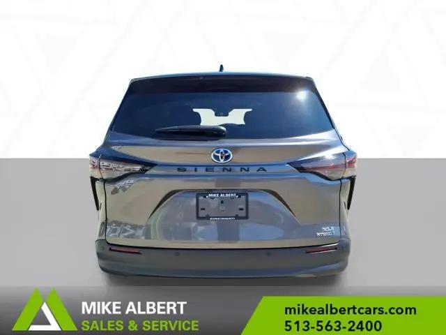 2023 Toyota Sienna XLE