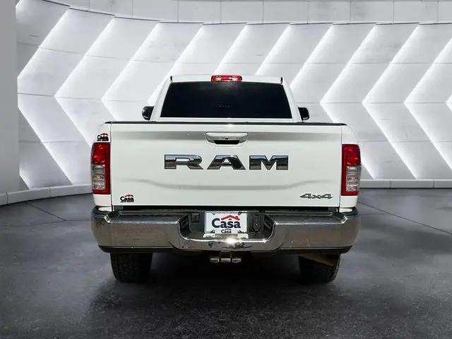 2021 Ram 3500 Big Horn Crew Cab 4x4 8' Box