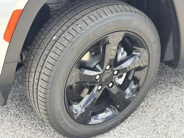 2026 Jeep Grand Cherokee Limited 4x2