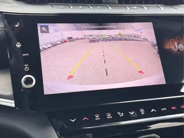 2026 Jeep Grand Cherokee Limited 4x2