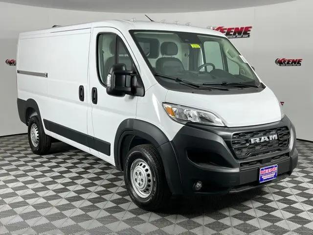 2026 Ram ProMaster Cargo Van Tradesman Low Roof 136" WB w/Pass Seat