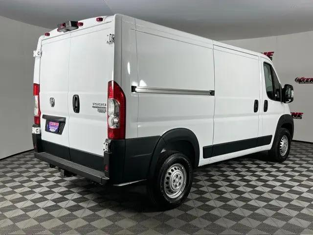 2026 Ram ProMaster Cargo Van Tradesman Low Roof 136" WB w/Pass Seat