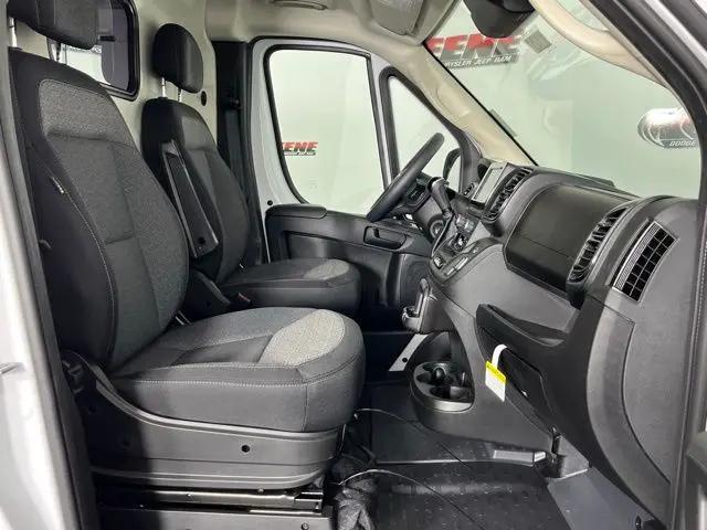 2026 Ram ProMaster Cargo Van Tradesman Low Roof 136" WB w/Pass Seat