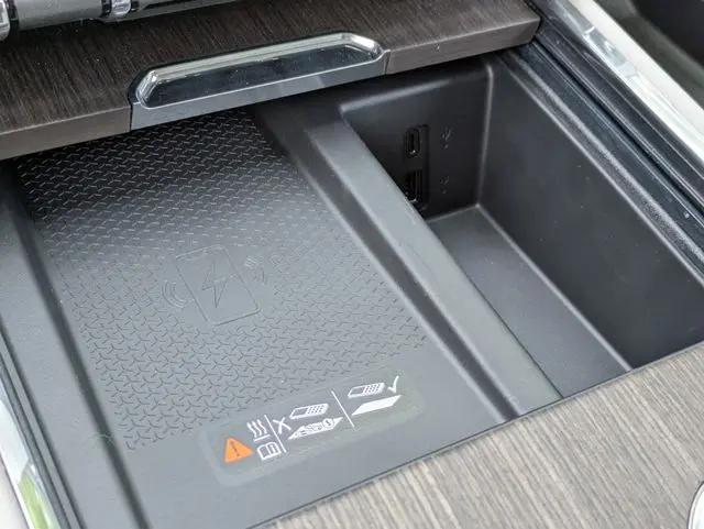 2026 GMC Acadia Denali FWD