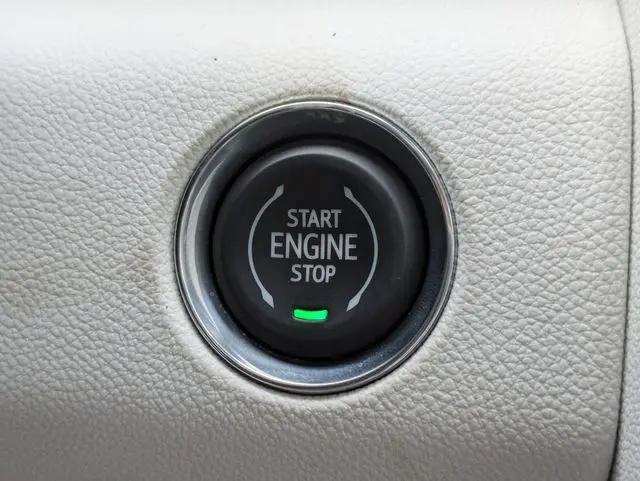 2026 GMC Acadia Denali FWD