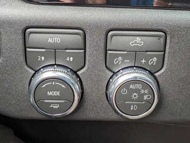 2026 GMC Sierra 1500 Double Cab, Standard Bed, Elevation, 4WD