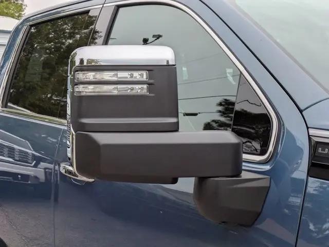 2026 GMC Sierra 2500HD Crew Cab, Standard Bed, Denali Ultimate, 4WD