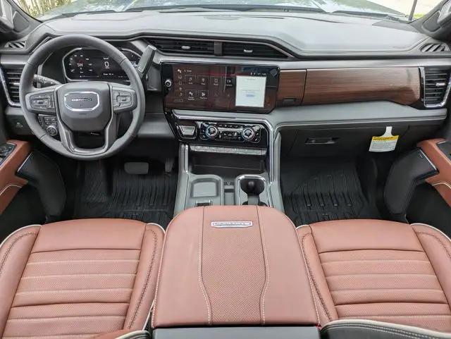 2026 GMC Sierra 2500HD Crew Cab, Standard Bed, Denali Ultimate, 4WD