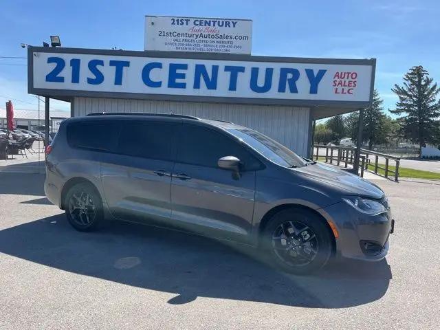2020 Chrysler Pacifica Touring L for sale in Blackfoot, ID