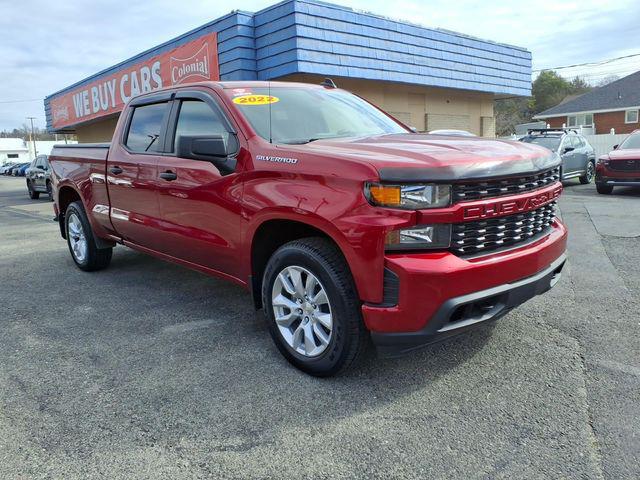 2022 Chevrolet Silverado 1500 4WD Crew Cab Standard Bed Custom
