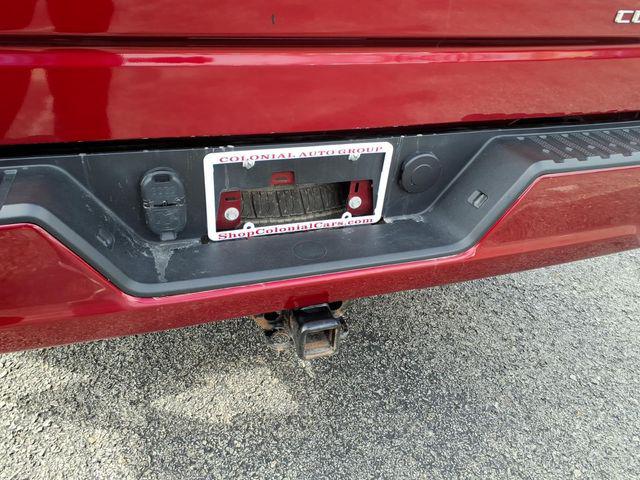 2022 Chevrolet Silverado 1500 4WD Crew Cab Standard Bed Custom