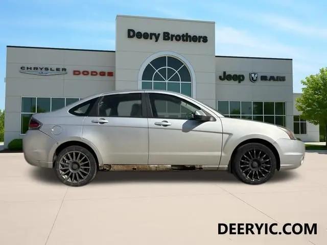 2010 Ford Focus SES