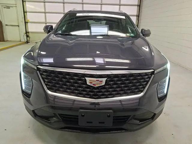 2025 Cadillac XT4 AWD Premium Luxury