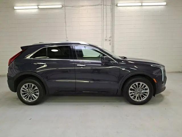 2025 Cadillac XT4 AWD Premium Luxury
