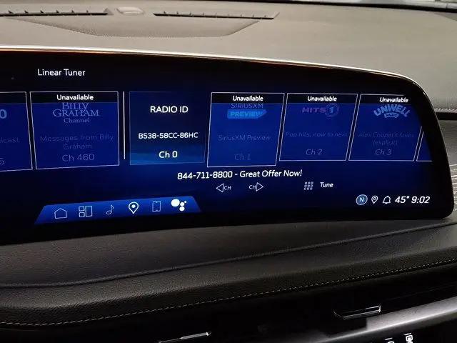 2025 Cadillac XT4 AWD Premium Luxury