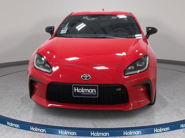 2024 Toyota GR86 Premium